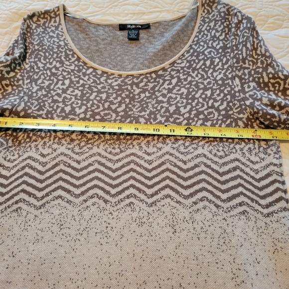 A-frame tunic sweater - Picture 4 of 6